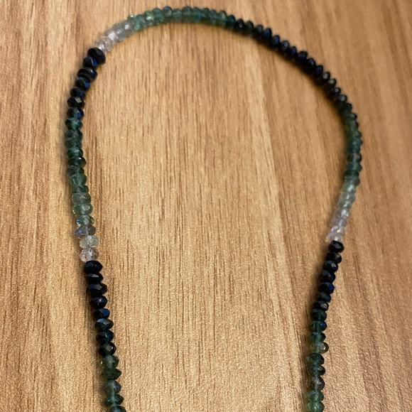 Green black and clear tourmaline necklace on a 925 sterling silver chain - Picture 3 of 11
